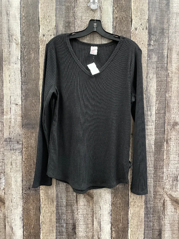 Top Long Sleeve By No Boundaries In Black, Size: Xxl